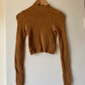 Cropped sweater top